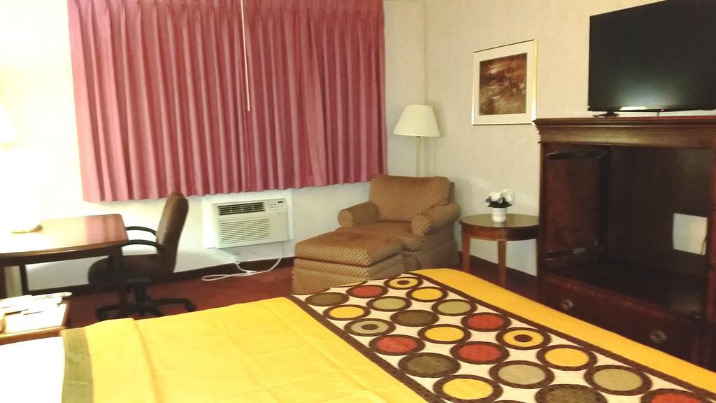 Americas Best Value Inn Ullin Mounds Esterno foto