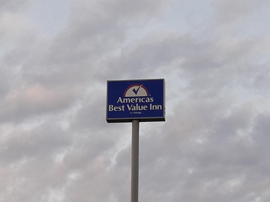 Americas Best Value Inn Ullin Mounds Esterno foto