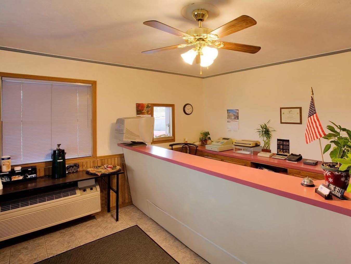 Americas Best Value Inn Ullin Mounds Esterno foto